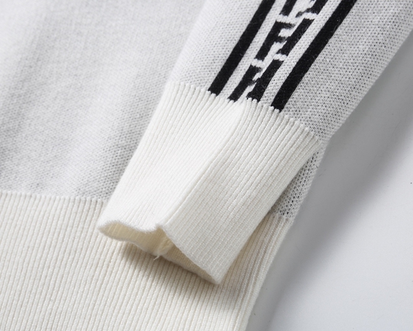 ブランドセーター着用イメージ